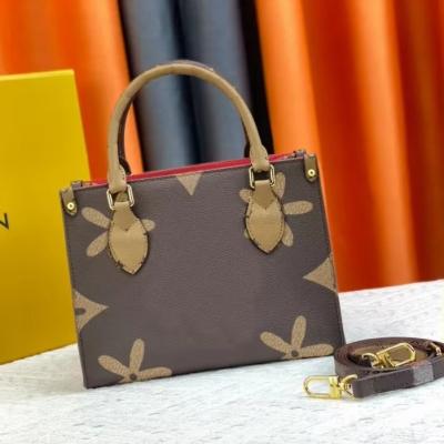 China Slip-On Closure Ladies Handbag with GENUINE LEATHER and Robust Hard Leather Design for sale