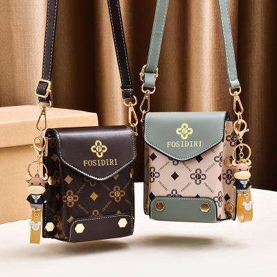 China 2024 Fashion Shoulder Bag CANDY Print Purse for Women Handbags Summer Messenger Bag for sale