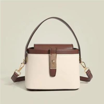 China Trendy Color Sense Ladies' Box Pile Bag Hand-Held or Crossbody for Minority Women for sale