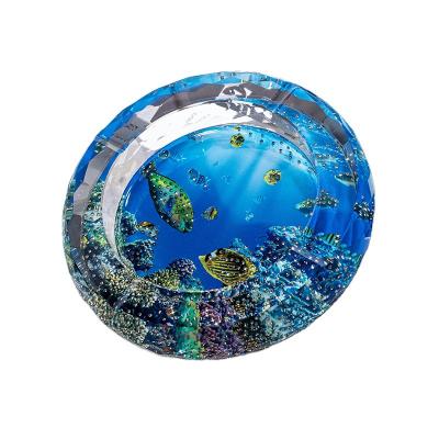 China Art Designer Durable Colorful Tropical Fish Pattern Glass Ashtray Round Custom Logo With Rhinestones Blue Bottom Top Ashtray for sale