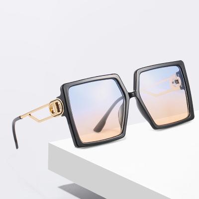 China Fashion Sunglasses Square Sunglasses Women Shape 2021 New Vintage Shades Men Brand Design Big Eyewear Luxury UV400 Female Sun Glasses for sale