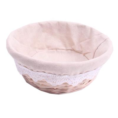 China Small Willow Bread Wicker Storage Basket Viable Round Storage Basket With Lining for sale