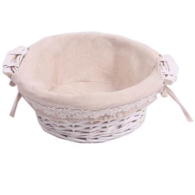 China Sustainable Cheap Wholesale Small Wicker Bread Baskets With Fabric Covering for sale