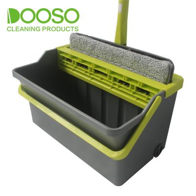 China New Design Viable New Design Wet & Dry Separate Self Squeegee Microfiber Mop Magic Mop & Bucket Wringing Mop for sale