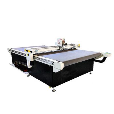 China Garment Shop 1625 Auto Feeding Carpet Slitter With CNC Oscillating Knife For Car Carpet Cutting And Making for sale