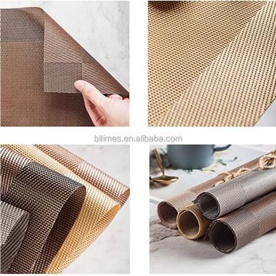 China Sustainable Fashionable Woven Vinyl PVC Heat Resistant Table Place Mat For Dinner Picnic for sale