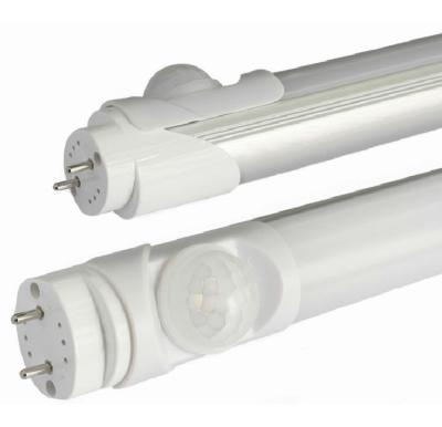 China Luz del tubo de PIR Dimmable LED, los 4ft 18W Ra80 5000K - 5500K para la iluminación del estacionamiento en venta