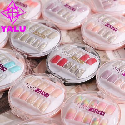 China 2022 New Arrival Design Acrylic False Press On Nails Tips Artificial Nails With Packaging Box Press On Nails Box Kit for sale