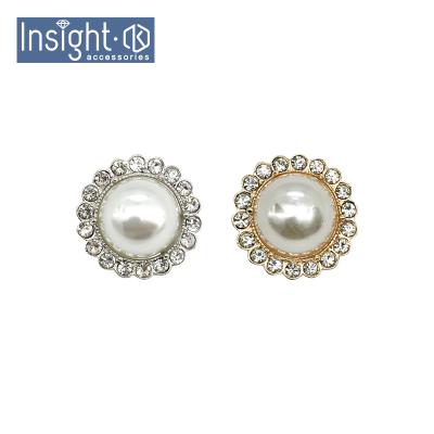 China Viable Wholesale Garment Accessories 22mm Round Button Metal Button Rhinestone&Pearl Button For Clothing for sale