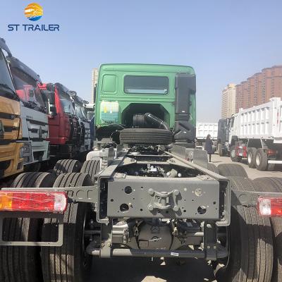 China 2016 diesel 371hp 6x4l 10 wheels sinotruck howo used tractor truck head 4 - 6L for sale