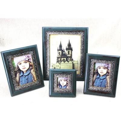 China Custom Modern European Wooden Frame Picture Frame Huifeng Style Home Decoration Photo Frame Desktop Wood Frame for sale