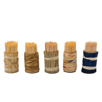 China Bamboo Toothpick Storage Floss Toothpick Disposable Wooden Private Label for sale