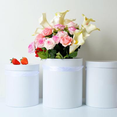 China Customized Recyclable Rose Box Packaging Arrangements Recyclable Cardboard Paper Flower Box for sale