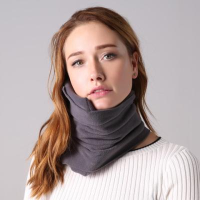 China Amazon 2021 Hot Selling Non-Toxic Adjustable Small Size Travel Neck Pillow Twist Car Neck Pillow For Airplane for sale