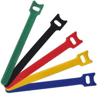 China Strong Stensile Strength Hongyucable Good Quality Cable Ties Hook And Loop Tie Strapping for sale