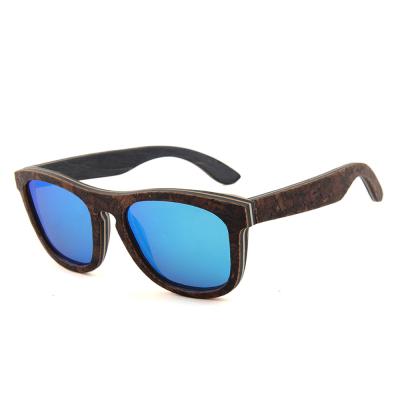 China Cheap Fashion Sunglasses Made With Sawdust Recycled Plastic Cork Sunglasses Custom Engraved Cork Wood Sunglasses for sale