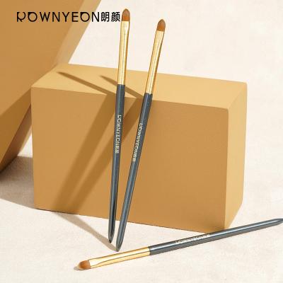 China Rownyeon Reusable Logo Synthetic Concealer Definer Brush Custom Made High Quality for sale