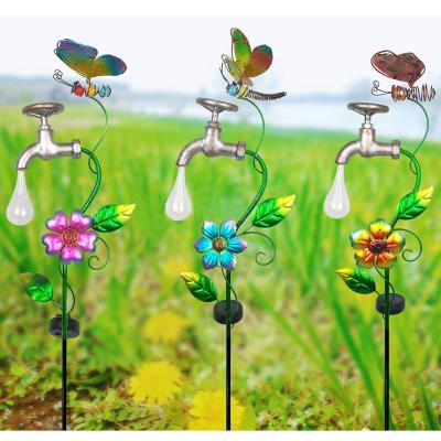 China Farmhouse Hot Sales Strike Style Waterproof Garden Solar Stake Lights for sale