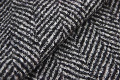 China Herringbone Jacquard Pattern Knit Wool Fabric Black And White Color for sale