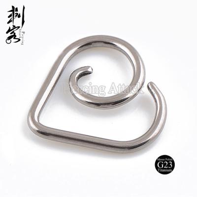 China Vintage G23 Titanium Highly Polished Body Jewelry 16 Gauge Titanium Lip Labret Ring With Ball for sale