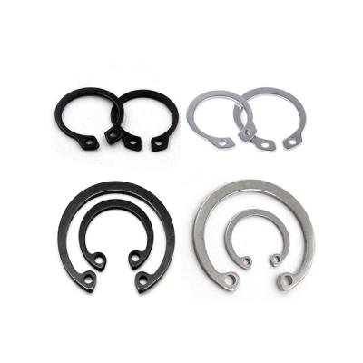 China DIN 471 DIN 472 Retaining Circlips Black Spring Retaining Steel Snap Rings Internal Retaining Ring Circlips For Shaft for sale