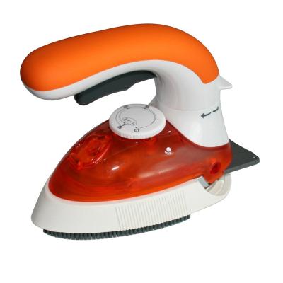 China Professional RV Small Steam Iron with Unique Casting Technology Mini Aluminum Travel Iron for sale