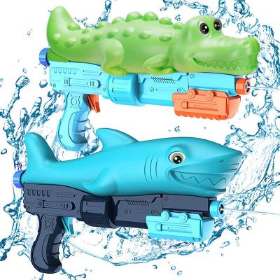 China 2022 new fashion cartoon beach toys high quality children's water gun crocodile dinosaur shark dinosaur water gun for sale