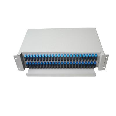 China Sc LC FTTH schiebend Faser Optik-ODF des Schalttafel-Gestell-Berg-96C 2U zu verkaufen