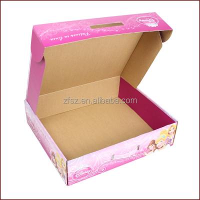 China Recycled Materials Shape Flat Paper Box For Skates Shoes Package With Plastic Handle for sale