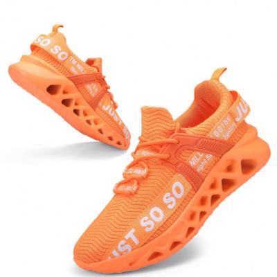 China 2021 Mesh Fashion Custom Designer Mens Jogging Shoes Sports Running Sneakers for sale