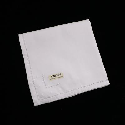 China CLASSIC N010: Day White Dinner Napkins, Table Cloth - 16