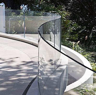 China Fixed Luxurious Alufront Double Glazed Glass Balustrade For Residential for sale