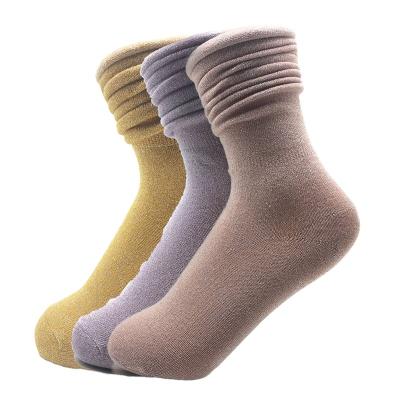 China Breathable Women Fashion Shiny Glitter Lurex Crew Socks Autumn Winter Soft Slouchy Socks for sale