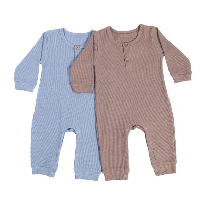 China 2021 hot sale 95%cotton soft waffle fabric baby rompers solid color babies rompers for sale