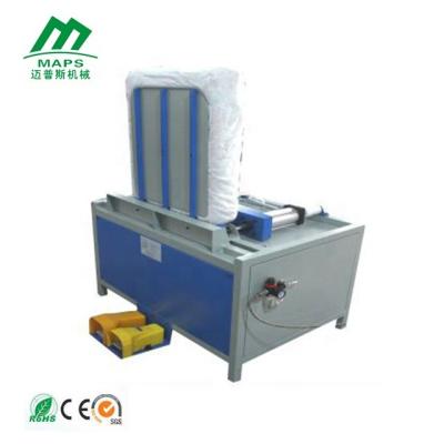 China machinery & China Manufacture AV-301A New Material Designed Sofa Cushion Cover Filling Machine Cushion Tarpaulin Machine for sale