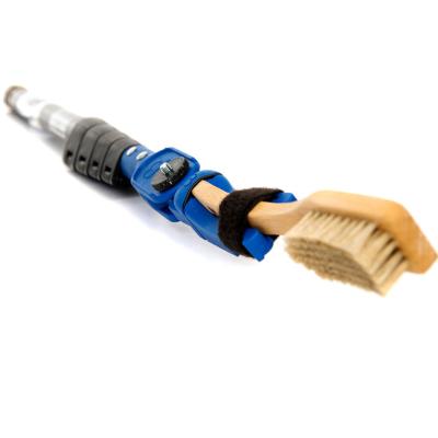 China Custom Adjustable Rod Climbing Competition Telescopic Bouldering Cleaning Brush Climbing and Bouldering for sale