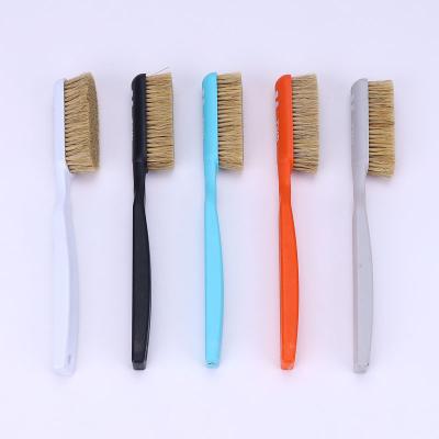 China Capacity OEM ODM High Quality Plastic Boar Hair Climbing Strong Cleaning Portable Cleaning Brush For Outdoor Climbing for sale