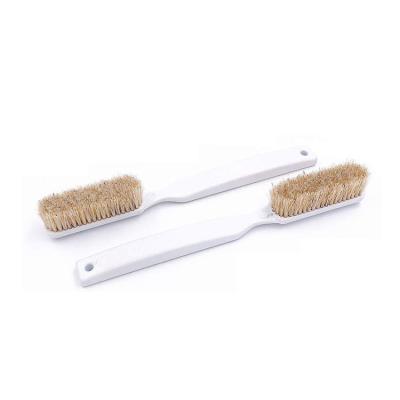 China Professional outdoor beech climbing brushes for cleaning mineral dust and particles for sale