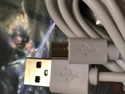 China USB-entkernen Mikrodatenübertragungs-Kabel 5PIN 160CM vier Aufladungsfunktion zu verkaufen