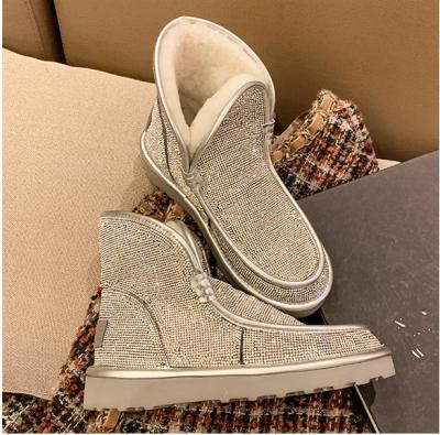 China 2021 Autumn/Winter New Women's Fleece Cottonpadded Warm Flat Non-slip Rhinestone Fashion Breathable Soft Snow Boots for sale