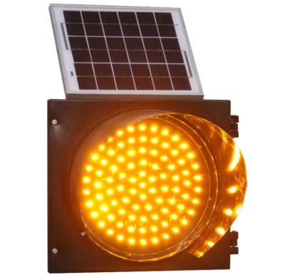 China Durable PC Plastic Solar Traffic Light , Solar Yellow Flashing Traffic Light for sale