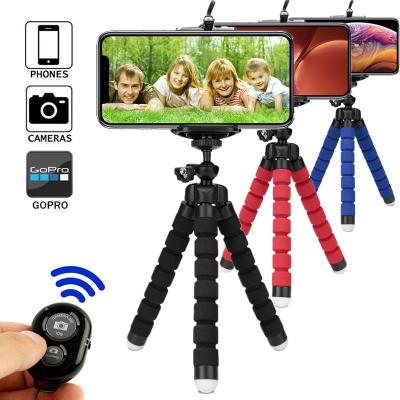 China Digital Camera Sponge Octopus Mini Tripod With BT Flexible Remote Shutter For iPhone Mini Camera Tripod Phone Holder Clip Holder for sale