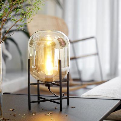 China Home designer table lamp gourd wax living room corner lamp holder table lamp hotel classic black decorative modern nordic modern light for sale