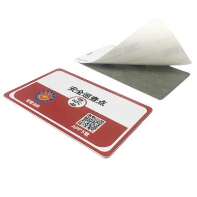 China Custom Size Pliability On Metal NFC Tags NFC 215 Sticker Programmable for sale