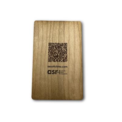 China Logotipo personalizado Tarjeta NFC de madera con código QR para membresía empresarial en venta