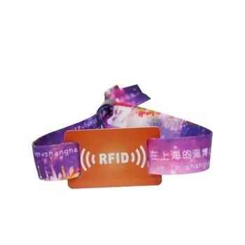 China 13.56Mhz RFID Concert Pulseiras RFID Eventos Pulseira Com Logotipo Personalizado à venda