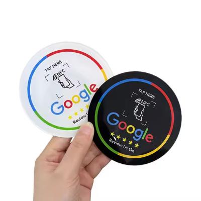 China Benutzerdefinierte 100*100mm Epoxy Google Review NFC Sticke Tischtag für Yelp Tripadvisor zu verkaufen