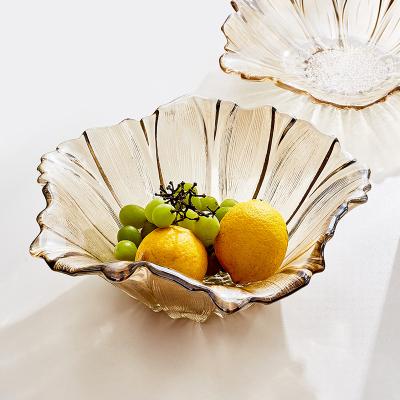 China Hotel Sustainable Amenity Tray Glass Flower Shaped Decorative Glass Fruit Dishes for sale