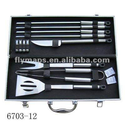 China Easily Cleaned Heavy Duty 12 Pcs Barbecue Tool Stainless Steel BBQ Grill Set With Aluminum Storage Case for sale