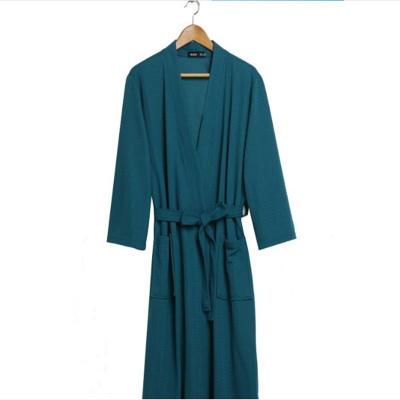 China QUICK DRY Luxury Weave Waffle Soft Long Spa Robes for Women and Men for sale